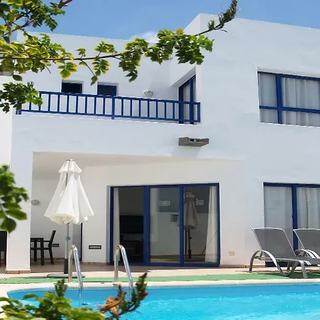 Puerto Rubicon Willa