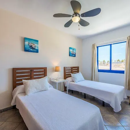 Puerto Rubicon Willa