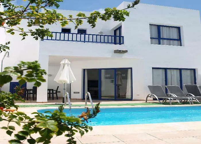 Puerto Rubicon Playa Blanca (Lanzarote)