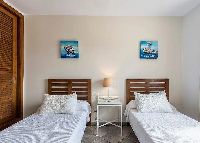 Puerto Rubicon Villa *