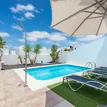 Puerto Rubicon فيلة *